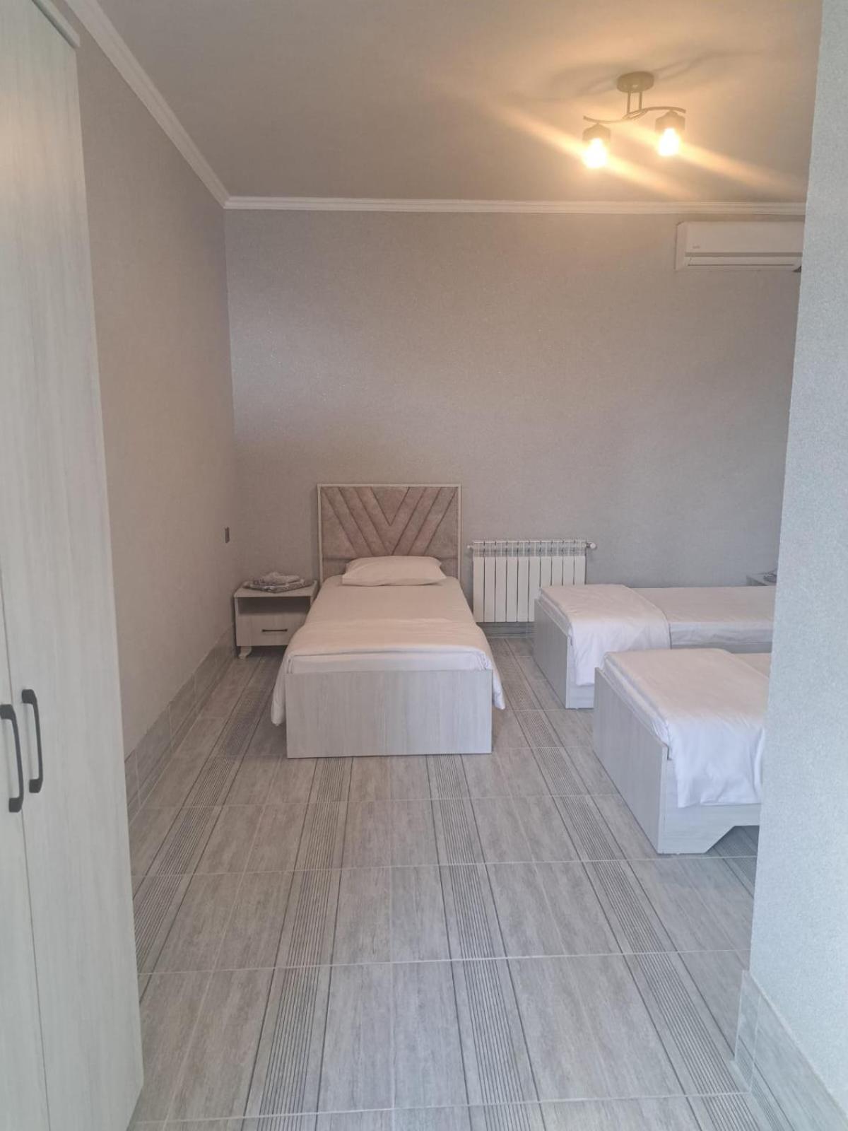 Seki Qonaq Evi Motel Стая снимка